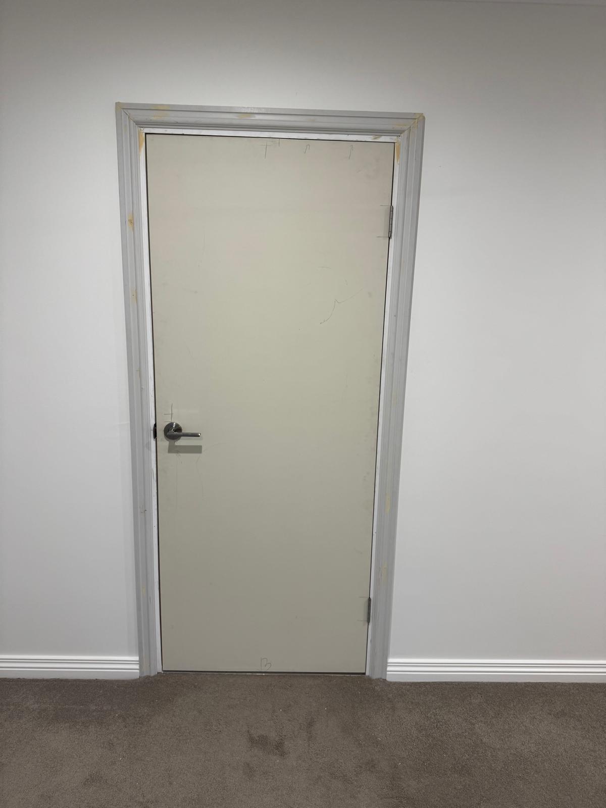Carpenter installing skirting boards in Mount Lawley Perth